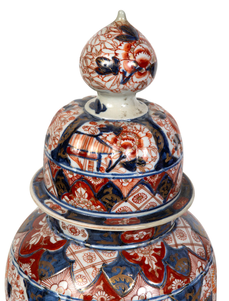 A Pair of Japanese Lidded Imari Vases, 19th Century (GS 329)