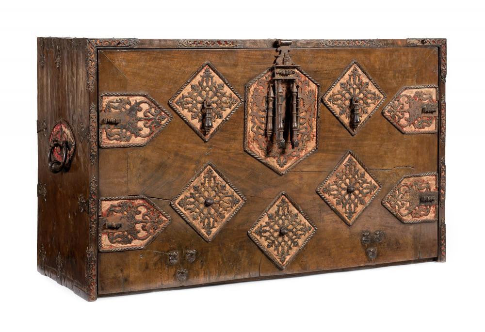 A Rare Late 17th Century Spanish Vargueno