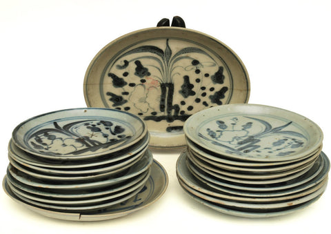 A Large Collection of Blue and White Saucers, circa 17th Century