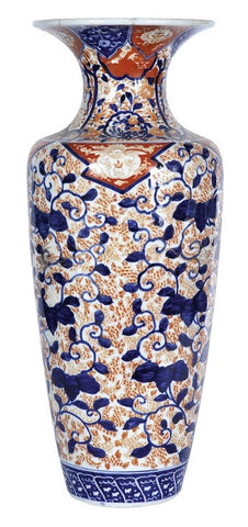 A Tall imari Vase, 19th Century