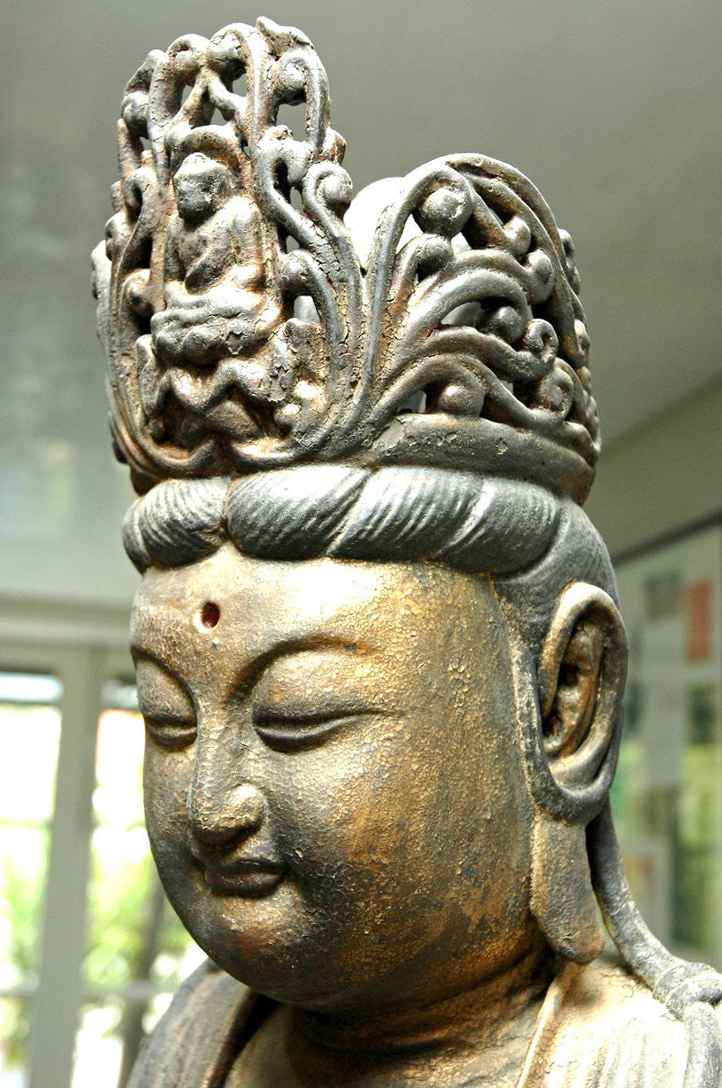 A Chinese Carved Wood Figure of Guanyin, Late Ming Dynasty (1368-1644)