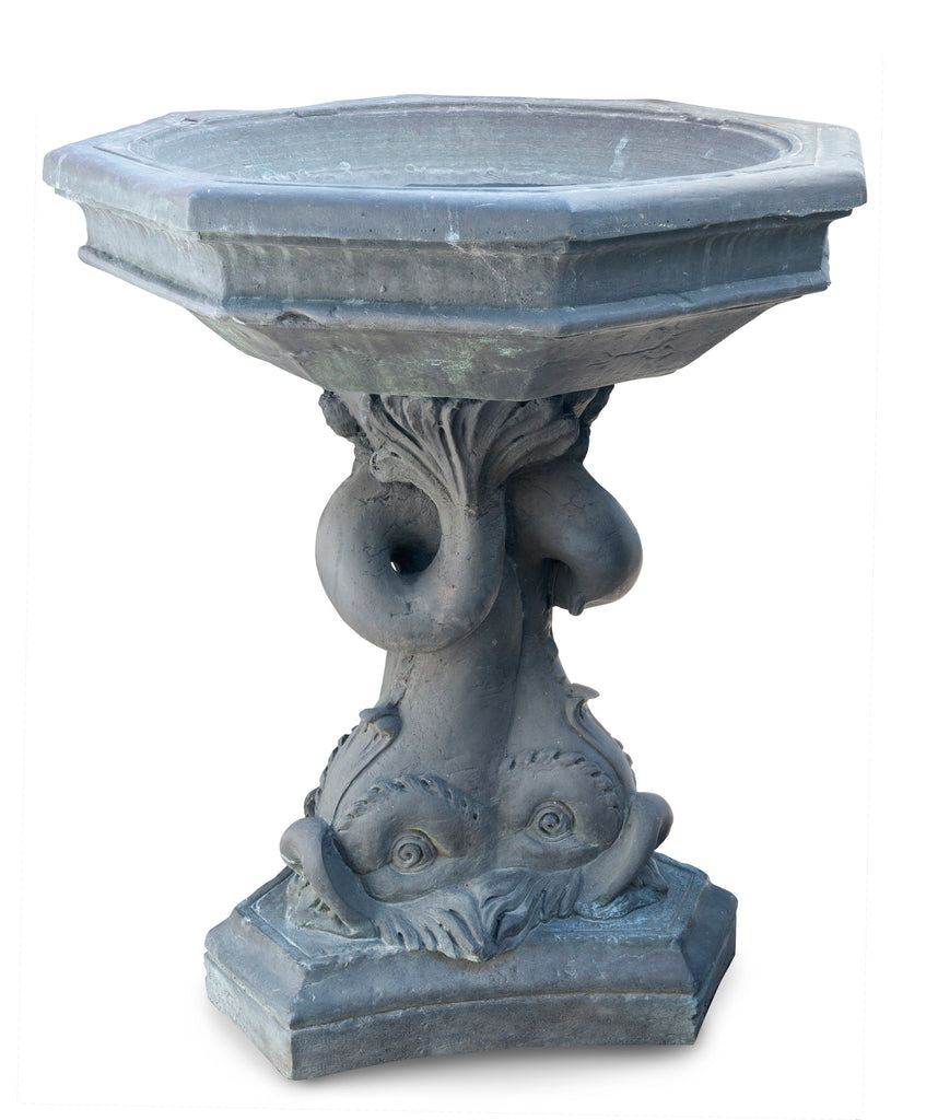 An Italian Style Dolphin Font