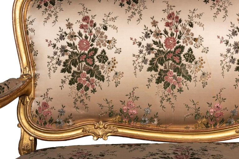 Late 18th Century Venetian Giltwood Suite