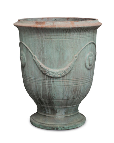 Anduze Pot with Garlands