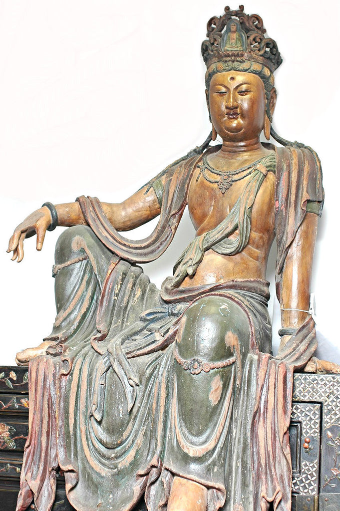 A Carved Wooden Figure of Guanyin, Late Ming/Early Qing Period