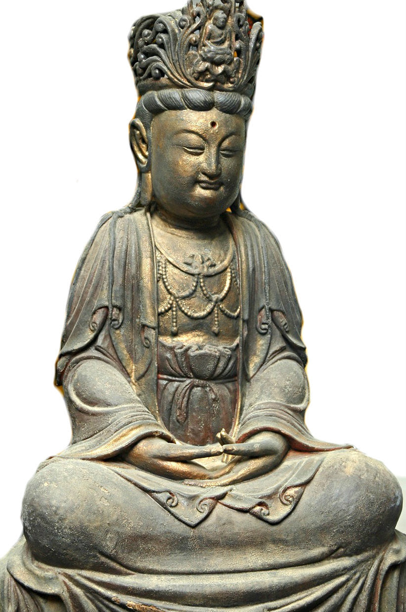 A Chinese Carved Wood Figure of Guanyin, Late Ming Dynasty (1368-1644)